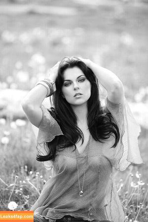Serinda Swan photo #0036