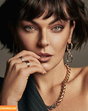 Serinda Swan photo #0080