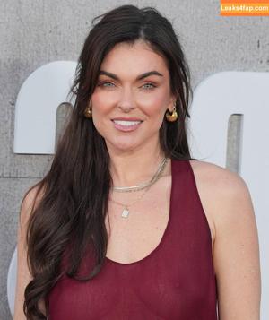 Serinda Swan photo #0501
