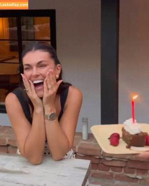 Serinda Swan фото #0530