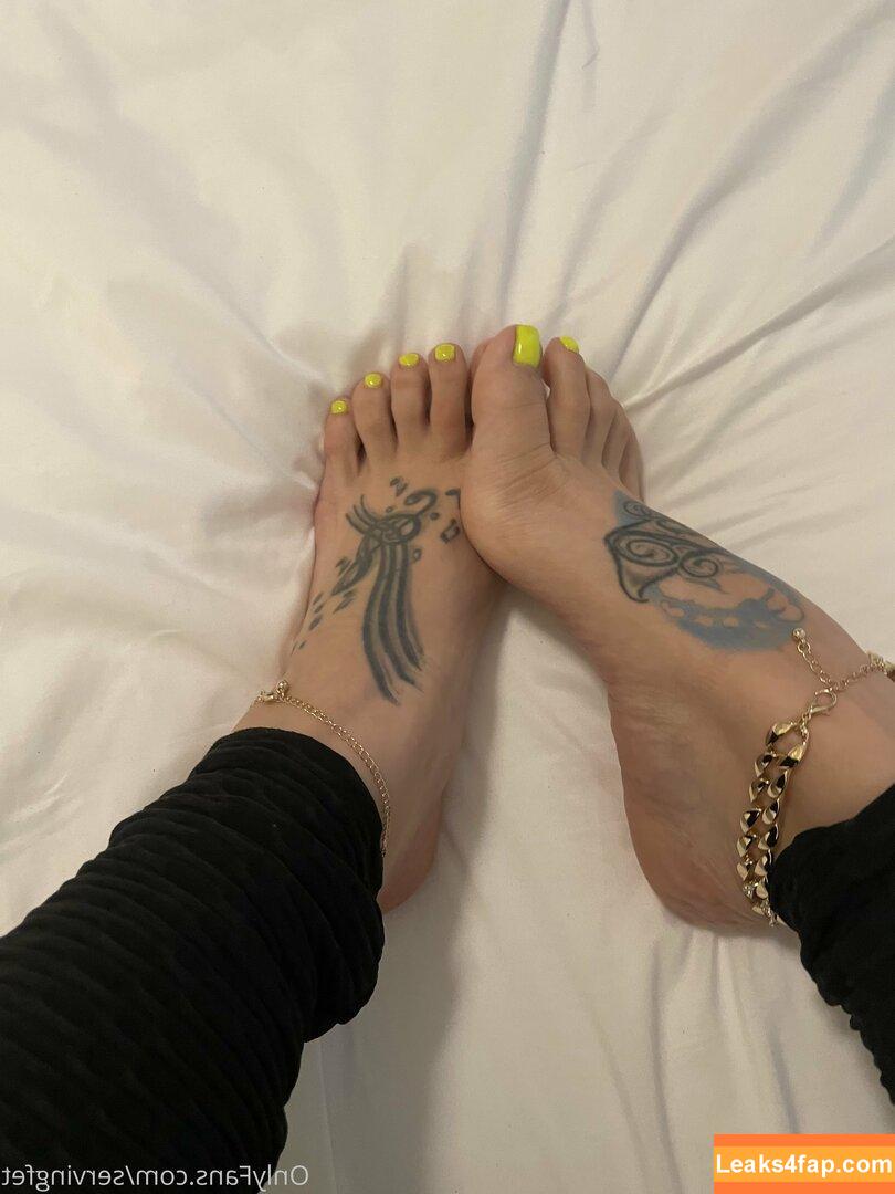 servingfet / ladyasshh_ leaked photo photo #0002