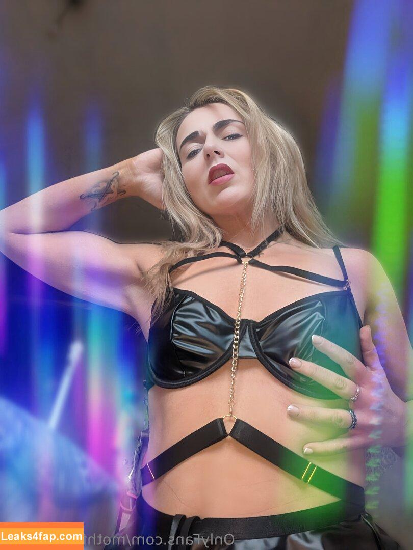 Session Moth Martina / mothfromdaflats / session_moth_martina / sessionmoth leaked photo photo #0304