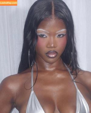 Sevahsevah photo #0100