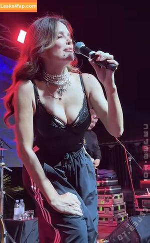 Severina photo #0087