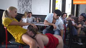 Sex In Front Others photo #0020