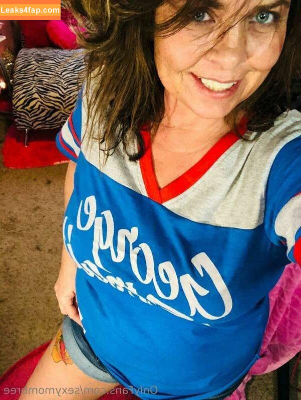 Sexy Bree / breeessrig / sexymombree leaked photo photo #0001