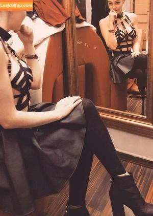 Sexy Julia photo #0069