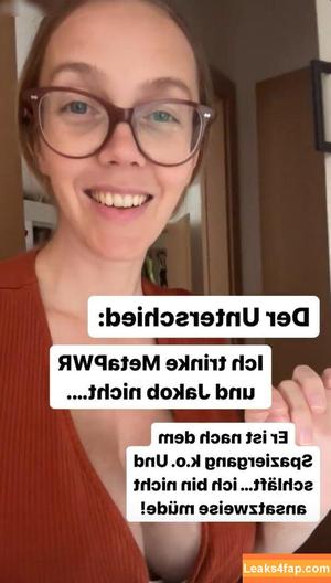 Sexy Julia photo #0076