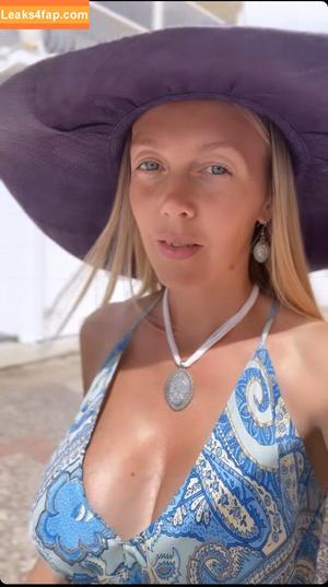 Sexy Julia photo #0095