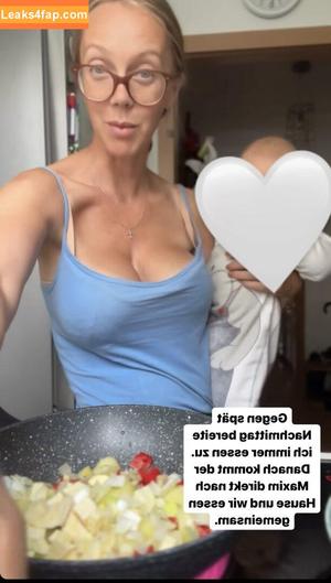 Sexy Julia photo #0124