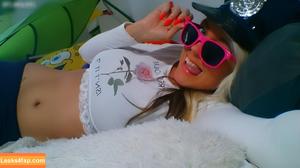 Sexy Julia photo #0155