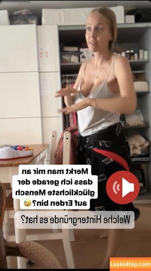 Sexy Julia photo #0170