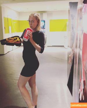 Sexy Julia photo #0265