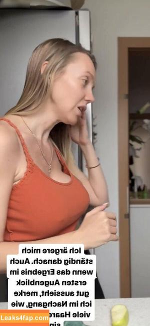 Sexy Julia photo #0320