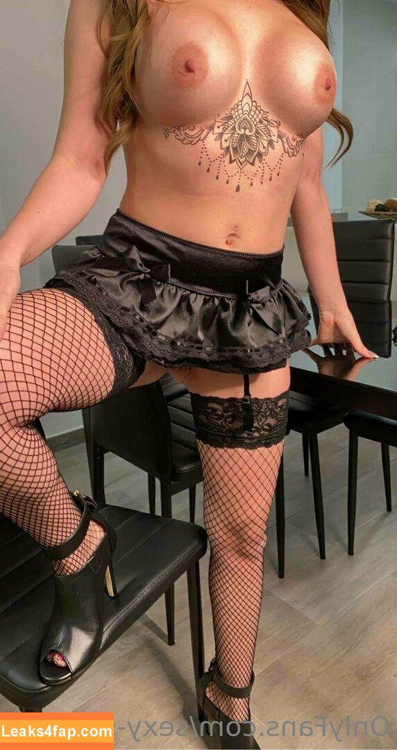 sexy-slag666 / sexy.sally666 leaked photo photo #0254