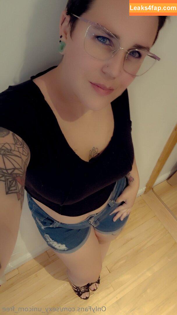 sexy_unicorn_free /  leaked photo photo #0125
