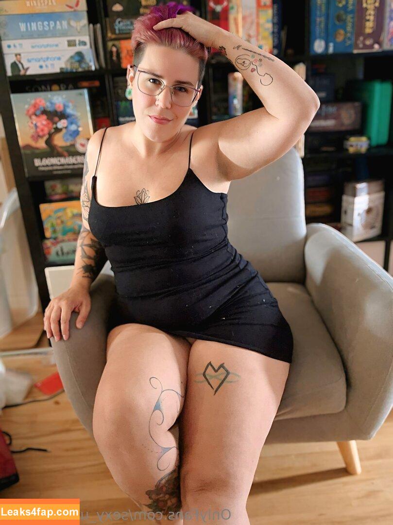 sexy_unicorn_free /  leaked photo photo #0133