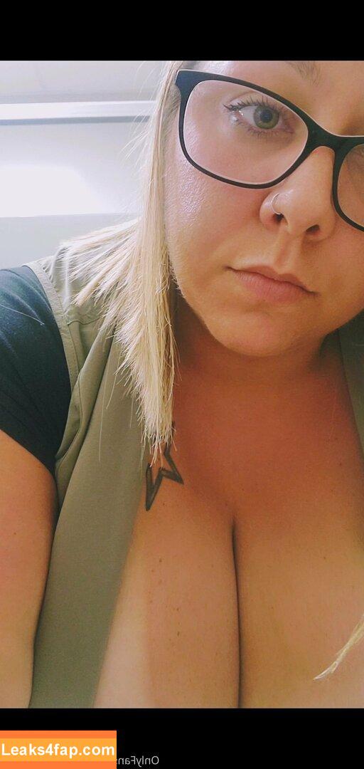 sexybbwmom11 / amyymarie118 leaked photo photo #0013