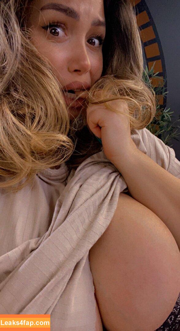 sexycreolyta4u / sexycreolyta4u2 / soso132110 leaked photo photo #0027