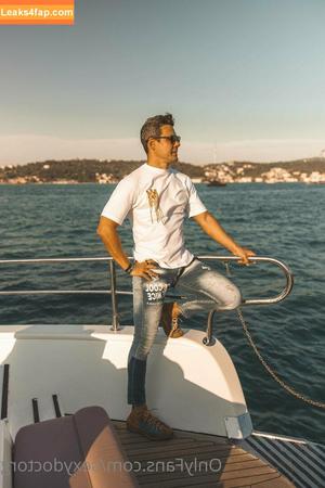 sexydoctorg photo #0010