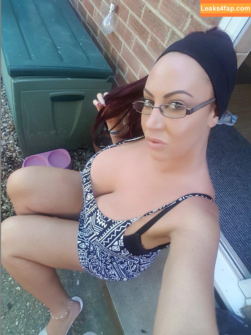 sexyemmabutt /  leaked photo photo #0301