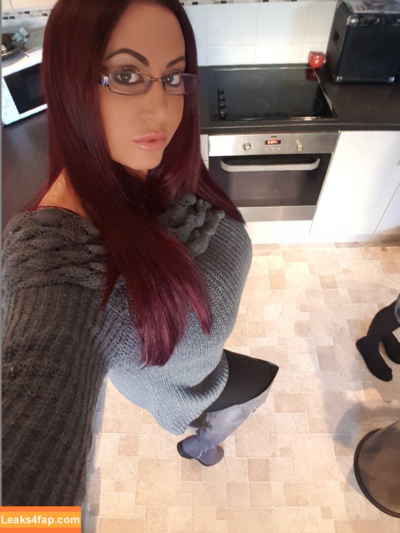 sexyemmabutt /  leaked photo photo #0426