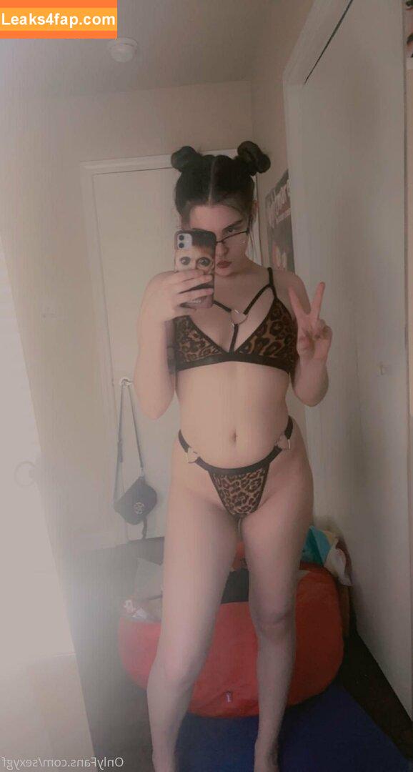 sexygf /  leaked photo photo #0071