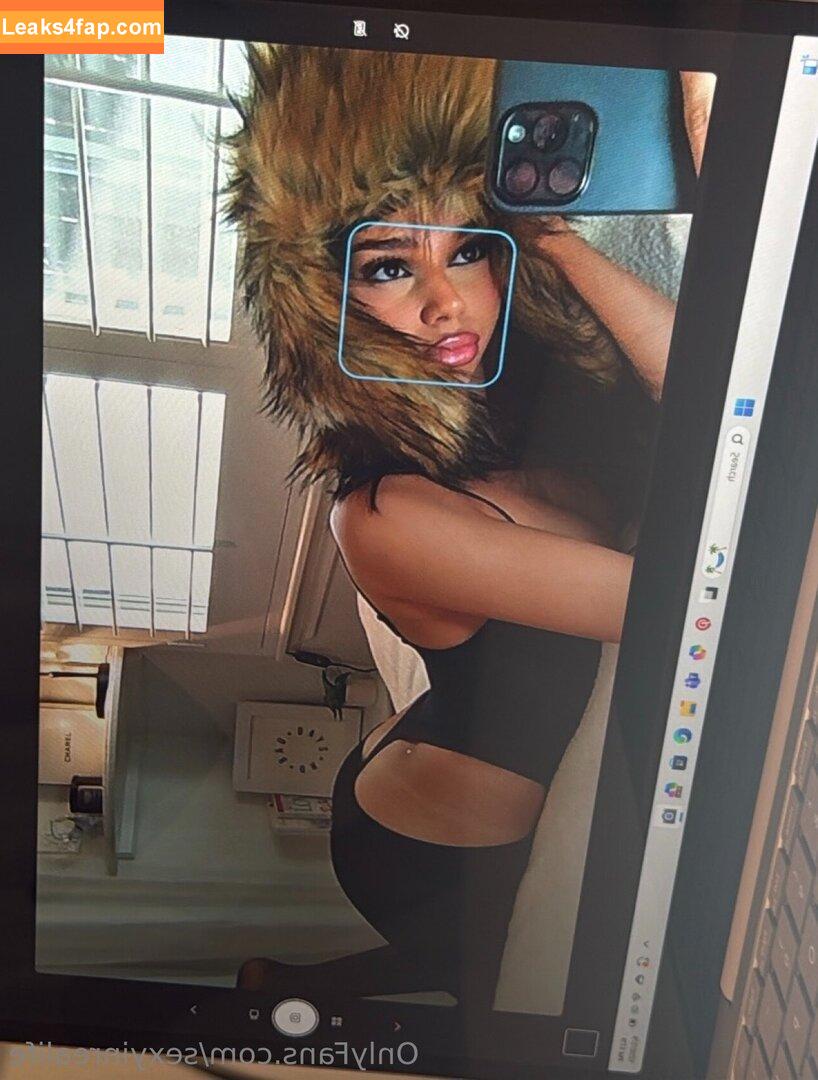 sexyinrealife /  leaked photo photo #0037