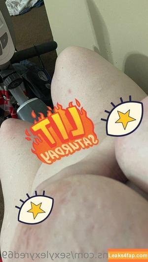 sexylexyred69 photo #0007