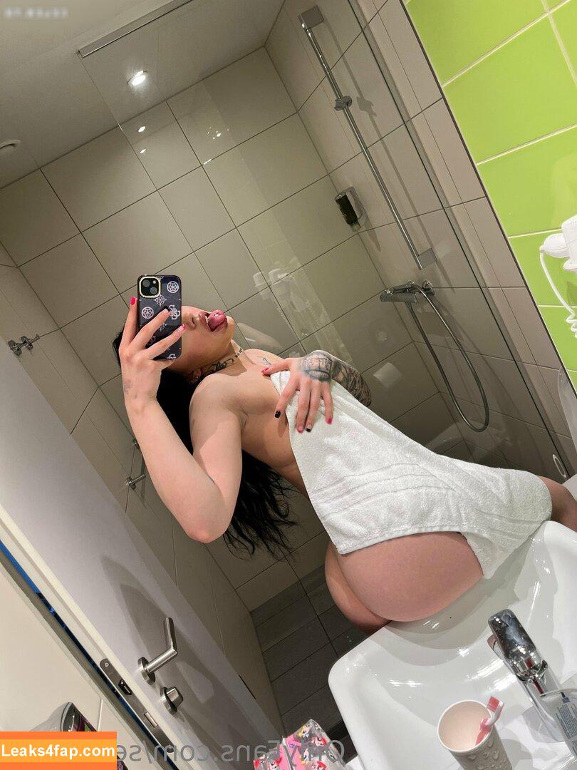 sexynalaa / yourbabynalaa leaked photo photo #0553