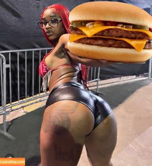 sexyredd photo #0001