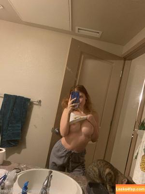 sexyredinbed фото #0054