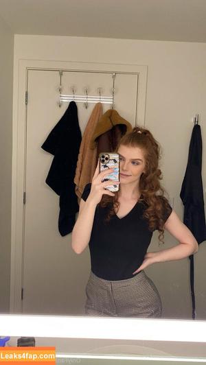 sexyredinbed фото #0059