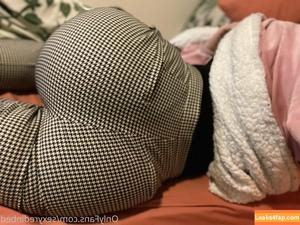 sexyredinbed фото #0060