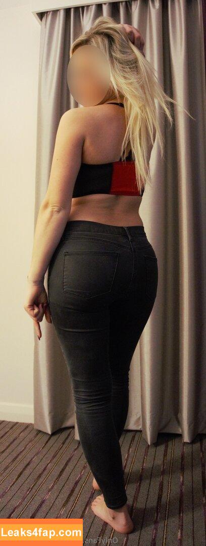 sexyroxannehart / nietroxanne leaked photo photo #0006