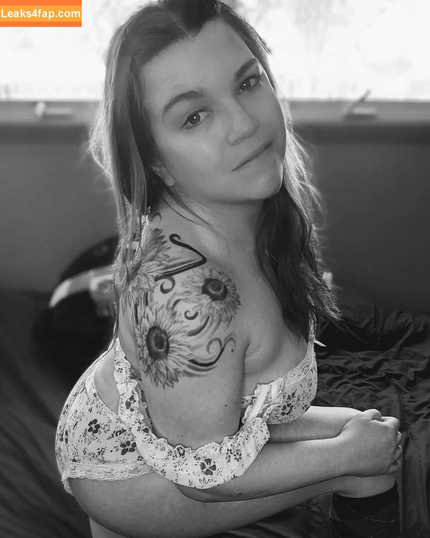 sexysickmama / Sexysickmama_ / https: leaked photo photo #0020