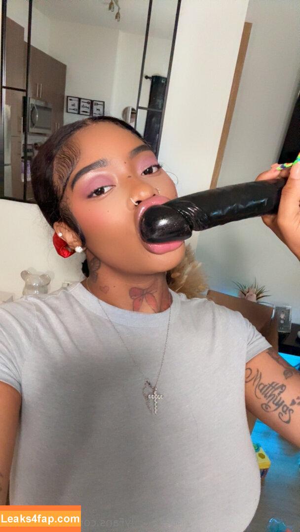 sexyvanny9 /  leaked photo photo #0005