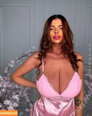 Sha Rizel photo #0826