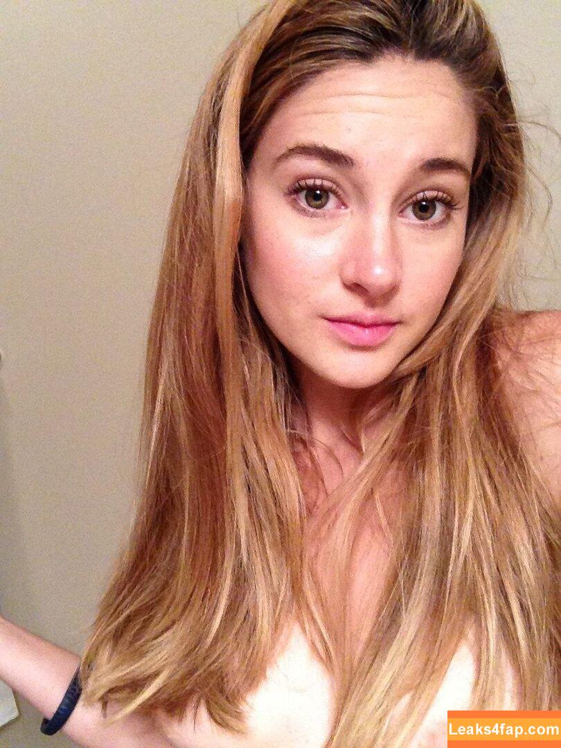 Shailene Woodley / camgurrrl leaked photo photo #0199