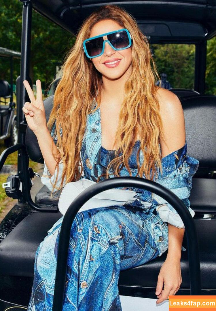 Shakira / shakkira leaked photo photo #0170