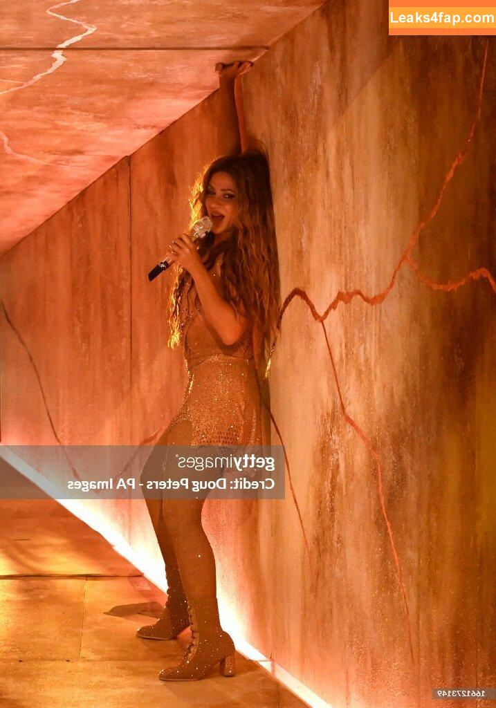 Shakira / shakkira leaked photo photo #0214
