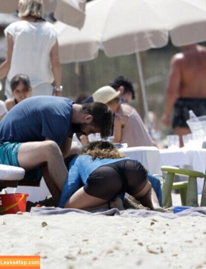 Shakira / shakkira leaked photo photo #0265