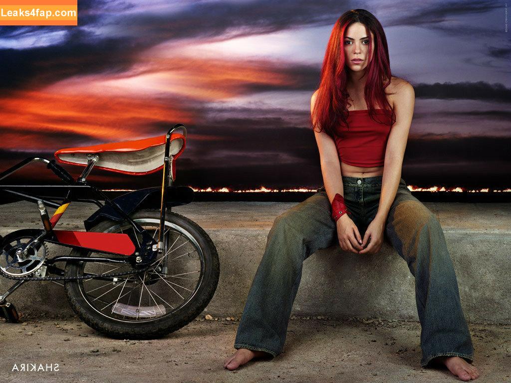 Shakira / shakkira leaked photo photo #0341