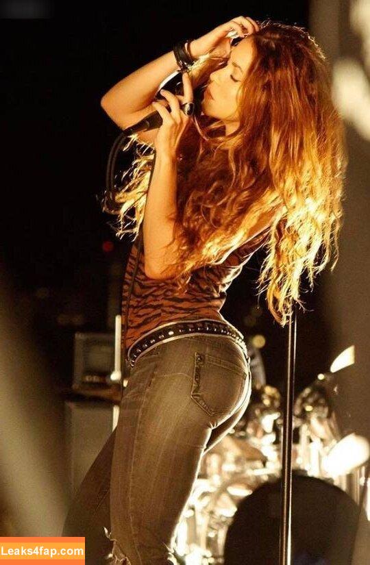 Shakira / shakkira leaked photo photo #0563