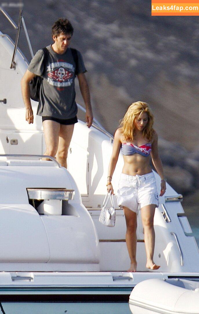 Shakira / shakkira leaked photo photo #0659