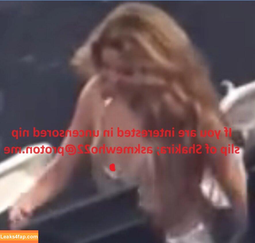 Shakira / shakkira leaked photo photo #0665