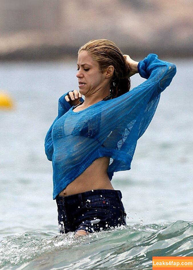 Shakira / shakkira leaked photo photo #0745