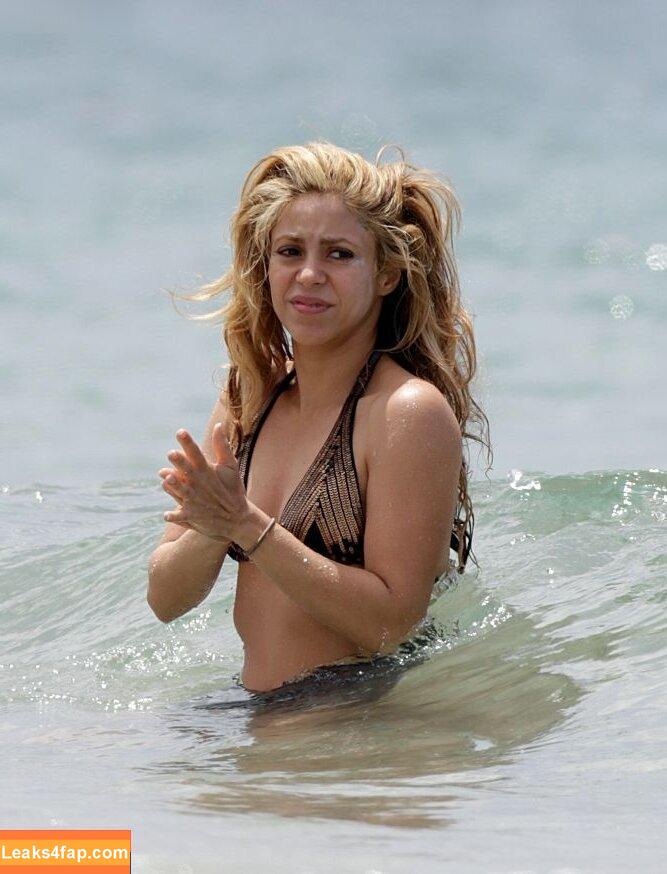 Shakira / shakkira leaked photo photo #0764