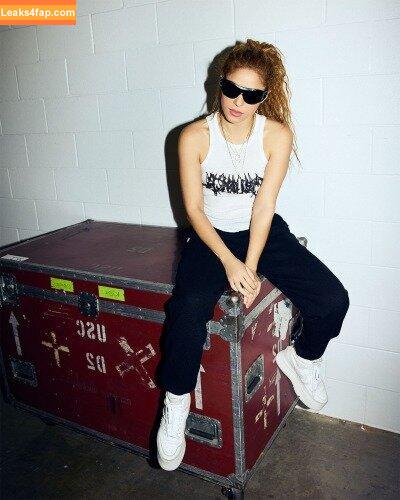 Shakira / shakkira leaked photo photo #0771