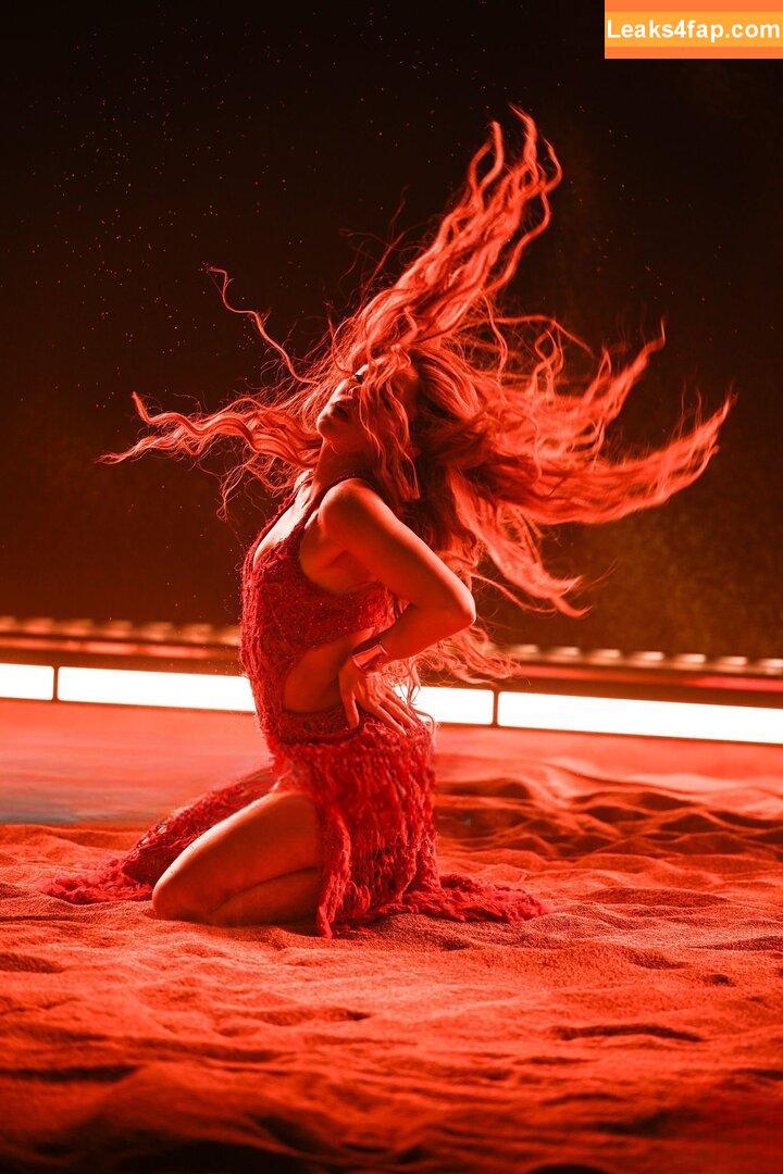 Shakira / shakirashakira leaked photo photo #0960